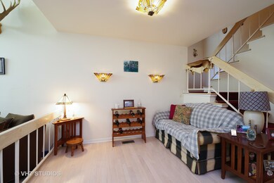 710 Waukegan Rd unit 8B, Glenview, IL 60025 - photo 5