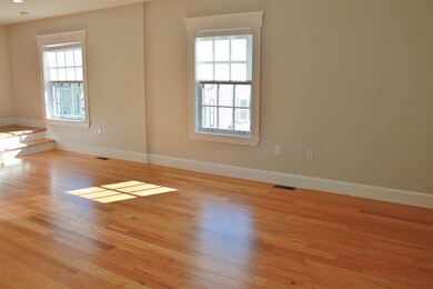 100 Washington St unit 5, Woburn, MA 01801 - photo 3