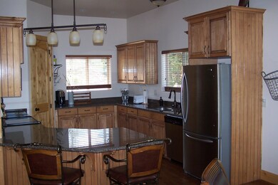 1231 N Aspen Dr unit SVE u-B b=B lot 4, Brian Head, UT 84719 - photo 2