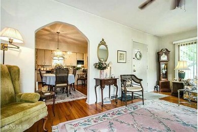 1048 65th St, Windsor Heights, IA 50324 - photo 3