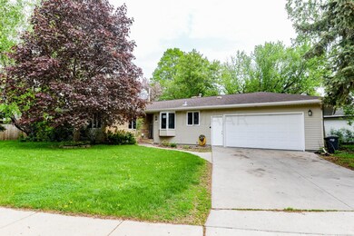 1715 Plumtree Rd N, Fargo, ND 58102 - photo 2