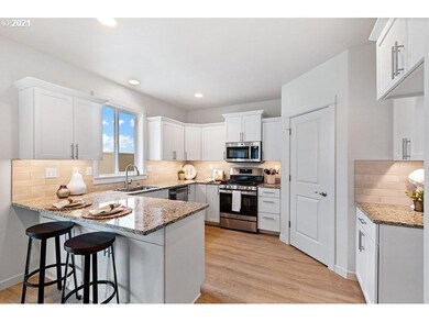 1355 Lorien Ln, Eugene, OR 97404 - photo 3