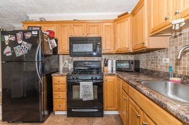 27 Sampson St, South Grafton, MA 01560 - photo 7