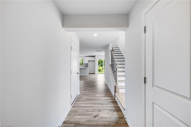 172 Plumtree Ct, King, NC 27021 - photo 5