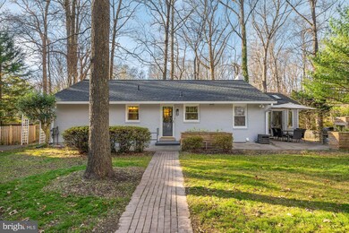 411 Chestnut Ave, Washington Grove, MD 20880 - photo 6