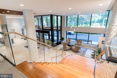 Lakeside Plaza Condominium unit 1022, Baileys Crossroads, VA 22041 - photo 4