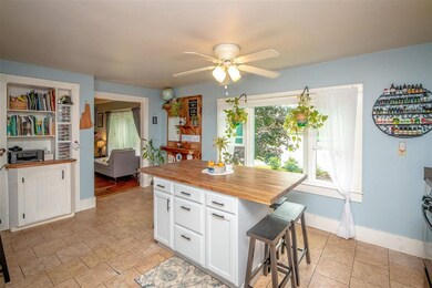 29 School St, Sanbornville, NH 03872 - photo 4