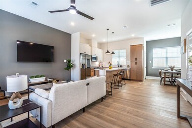 5706 Barbara Rose Ln, Houston, TX 77091 - photo 6