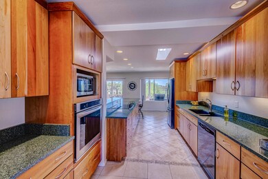 2471 W Bovino Way__118