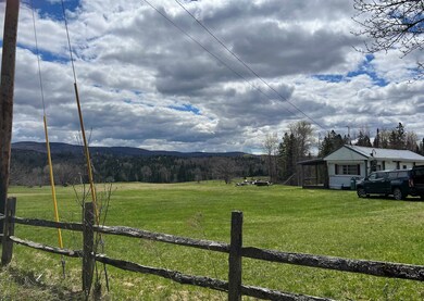 574 Noyes Rd, Stewartstown, NH 03576 - photo 2