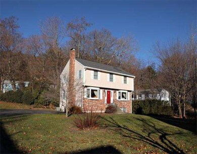 36 Woodlawn Ave, Waltham, MA 02451 - photo 2