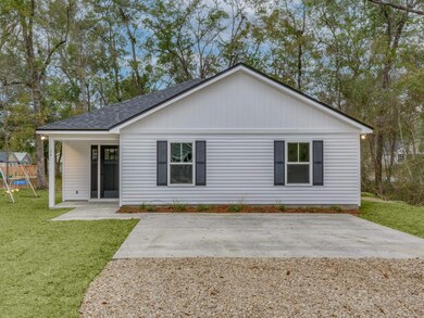 24 Ted Lott Ln, Crawfordville, FL 32327 - photo 2