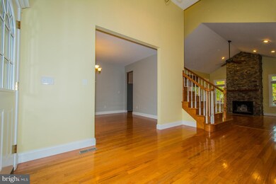 2897 Clear Pond Ct, Davidsonville, MD 21035 - photo 4