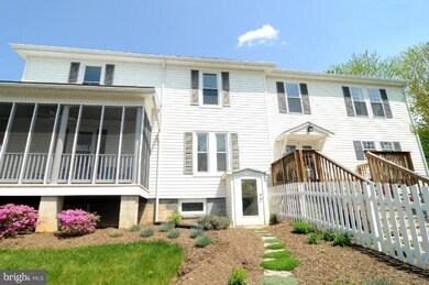 361 S Massanutten St, Strasburg, VA 22657 - photo 7