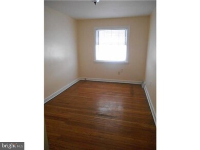 315 Mulberry St, Darby, PA 19023 - photo 5