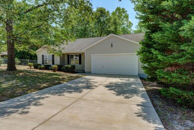 215 Chappell Creek Ct-print-003-16-P3711