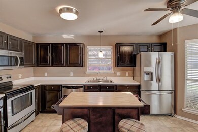 205 King Arthur Dr, Weatherford, TX 76086 - photo 6