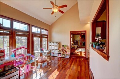 1847 Cedarhurst Dr, Wickliffe, OH 44092 - photo 7