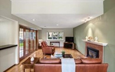 12 Sutton Place, Swampscott, MA 01907 - photo 2