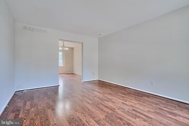 15 Mitnick Ct, Nottingham, MD 21236 - photo 2