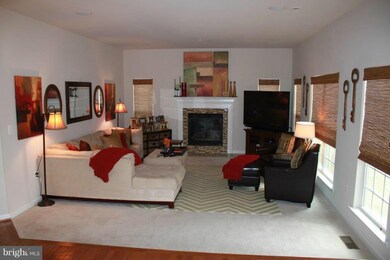 2002 Lake Forest Dr, Upper Marlboro, MD 20774 - photo 3