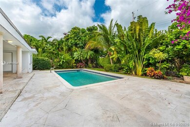 321 Island Dr, Key Biscayne, FL 33149 - photo 3