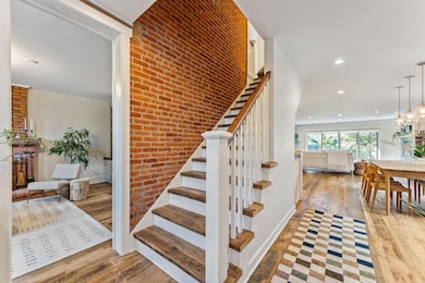 403 E Sycamore St, Columbus, OH 43206 - photo 4