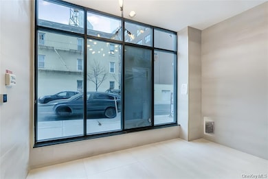 41-04 27th St unit 8C, Long Island City, NY 11101 - photo 6