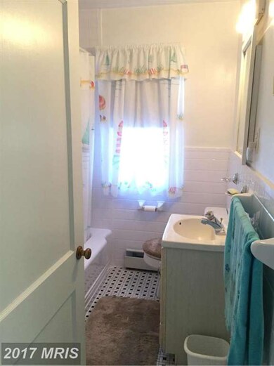 3025 Ridge Rd, Windsor Mill, MD 21244 - photo 4