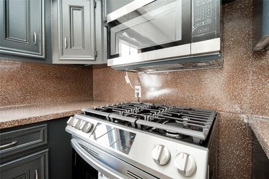 7318 Dahlia St unit C, Houston, TX 77012 - photo 7