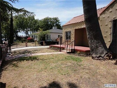 FRONT YARD