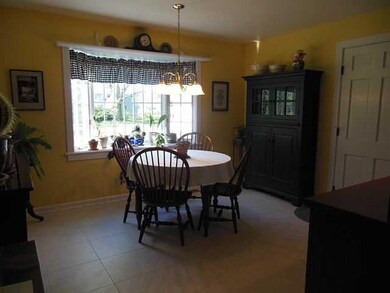 Kitchen Large dining area of kitchen with bow wind