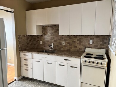 1910 Vermont St unit 5, Houston, TX 77019 - photo 7