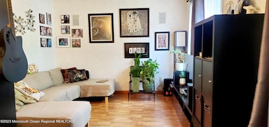 743 Banyan Ct, Morganville, NJ 07751 - photo 4