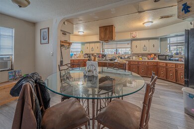 4008 County Road 833, Alvin, TX 77511 - photo 5