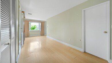 35 Desmoines Rd unit 210, Quincy, MA 02169 - photo 3