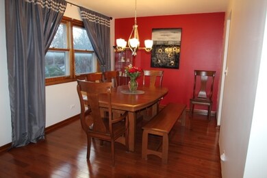 448 N California Ave, Mundelein, IL 60060 - photo 7