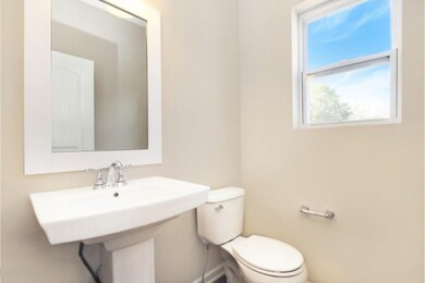 STG071-E2390 Powder Room