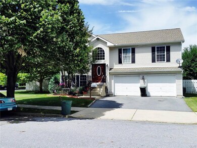 1733 Easthill Dr, Bethlehem, PA 18017 - photo 6