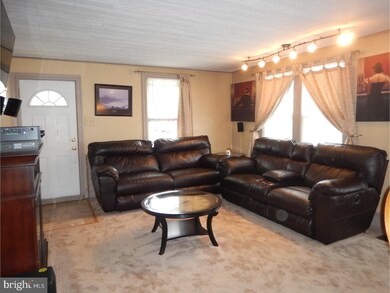 1635 Magnolia Ave, Hatboro, PA 19040 - photo 3