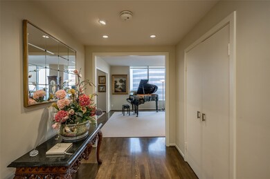 [Foyer]
This view from the foyer travels into the