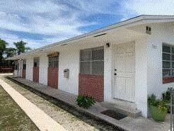 Driveway for Apt 2 with additional parking and fro