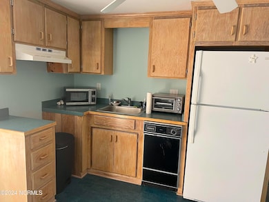 5204 Ocean Dr, Emerald Isle, NC 28594 - photo 6