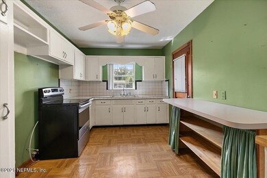 5747 Cedar Forest Dr N, Jacksonville, FL 32210 - photo 7