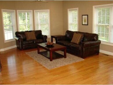 29 Cornstalk Rd, Dracut, MA 01826 - photo 6