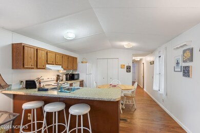 9-web-or-mls-141-ne-76th-st