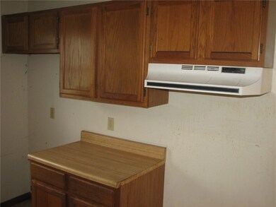 27 1/2 City View Pkwy, Johnston, RI 02919 - photo 6