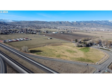 1 Cedar St, Baker City, OR 97814 - photo 3