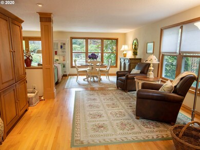 Living Room/Dining Room