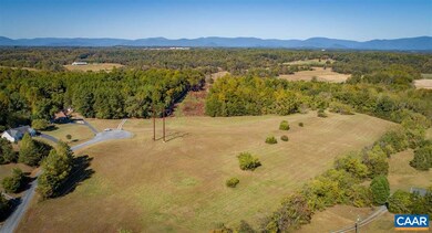 2799 Cindy Ln, Charlottesville, VA 22911 - photo 2